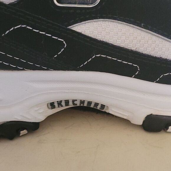 - SkechersD Lite  Memory Foam Sneakers - Picture 6 of 10